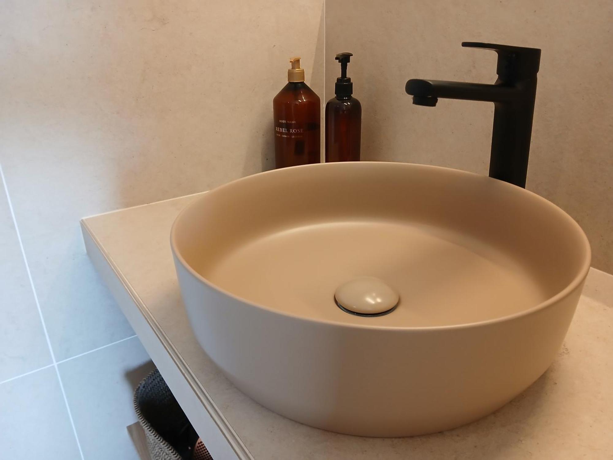 Villa St Francois Piscine Privee Chauffee ,Clim ,Parking Gratuit قرقشونه المظهر الخارجي الصورة